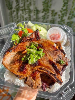 51. Grilled Pork Over Rice (@joeynht)