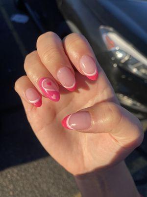 nails