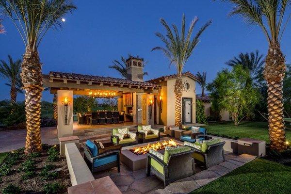 Unwind in this beautiful back yard.. www.buysellhomesolutions.com