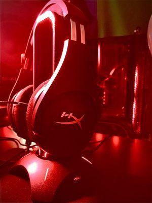 HyperX wireless headphones and headphone stand