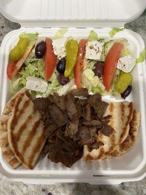 Gyro platter (also includes tzatziki, fries, and salad dressing)