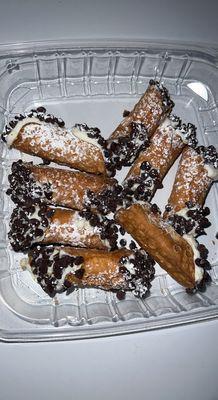 Cannolis