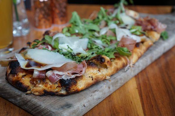 Prosciutto flatbread