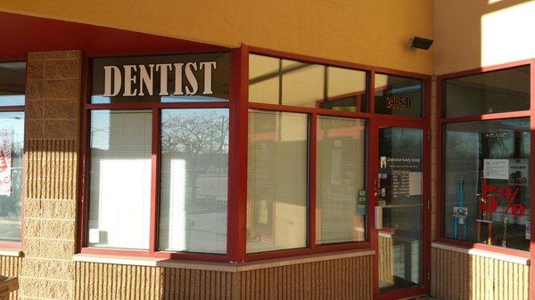 Distinctive Family Dental