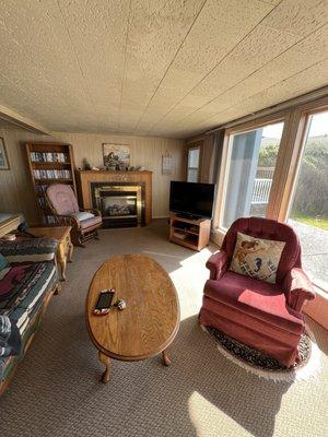 Living area fire place