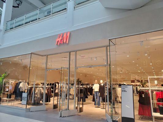 H&M