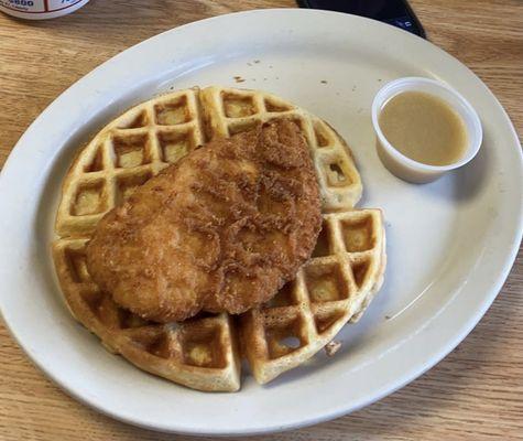 chicken and waffles with maple mayo