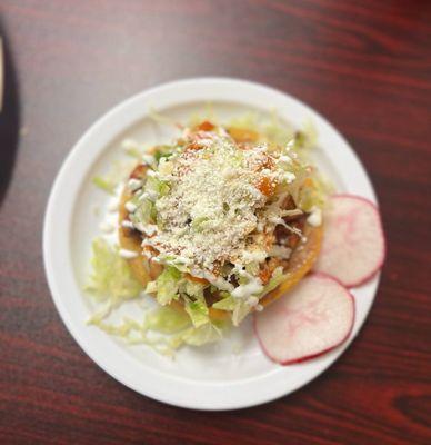 Sope de pollo