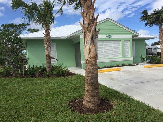 Wash House with showers, changing rooms, and complete laundry facilities