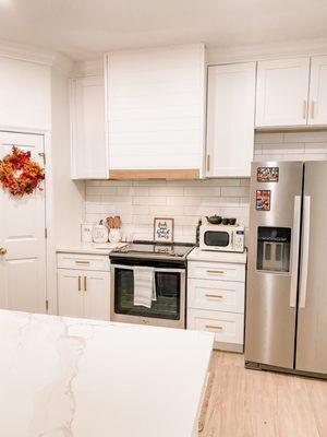 Beautiful kitchen by Galaxy cabinets