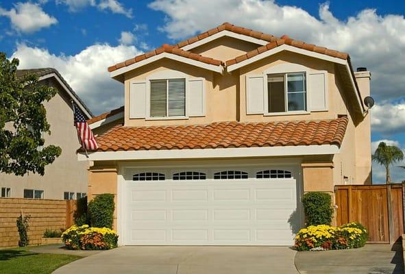 GK1 Garage Doors