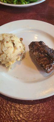 Sirloin Steak* 6 oz. - no salad