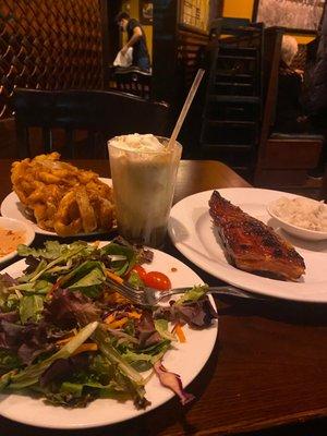 Baby back spare ribs, Onion Rings, house salad, Rootbeer float