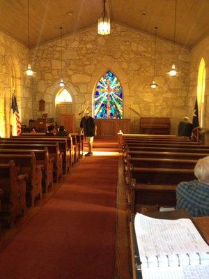 Visiting the little church of la villi ya and it reminds me of the chapels at which my ova ministere the many years he served the Lord.