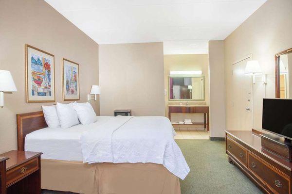 Days Inn By Wyndham Statesboro