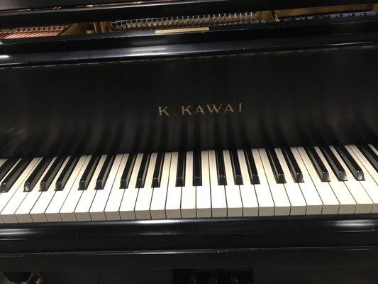 New and used Kawai pianos