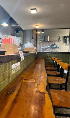 Counter seating