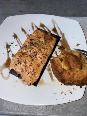 Salmon and cornbread