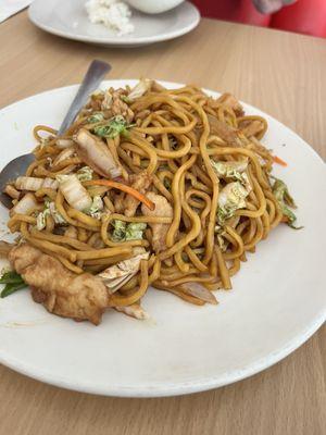 Chicken Lo Mein