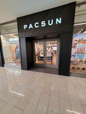 PacSun