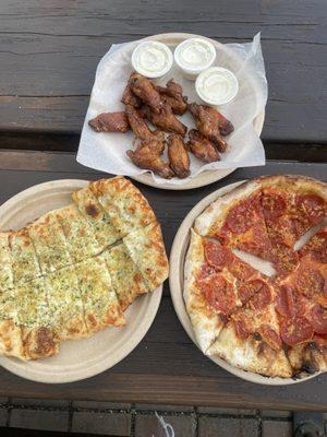 Bread sticks, pepperoni pizza, wings "special"