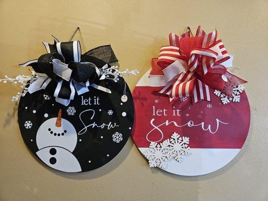 Hand crafted signs for Christmas or other times of the year. Great gift ideas!