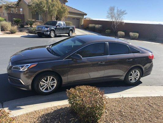 2017 Hyundai Sonata (tinted windows)