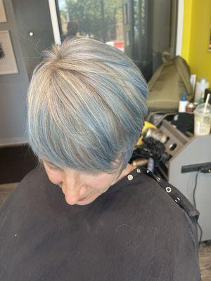 Ice blue blonde and a razor texture undercut mop top