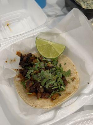 Lengua (beef tongue) street taco