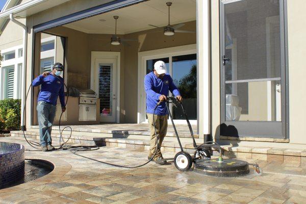 Paver cleaning and sealing. Lake Nona, Florida