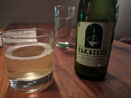 Isastegi cider