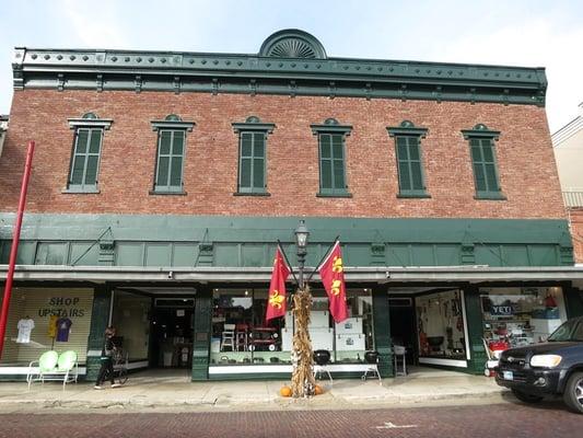 Historic building housing the ol' store