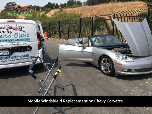 Mobile Windshield Replacement on Chevy Corvette