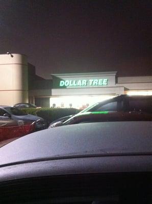 Dollar Tree - Van Mall