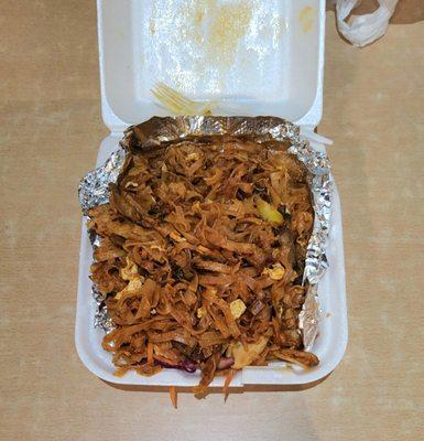 I tried for the 1st time this place West Covina Thai Cuisine and ordered through my Uber app. I ordered the pad thai and it looks Terrible!