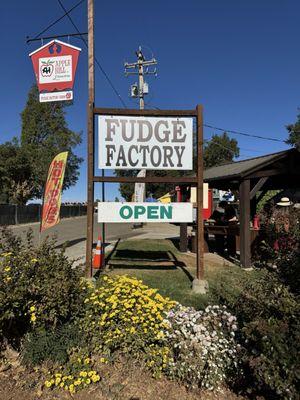 10.12.24 Fudge Factory at High Hill Ranch