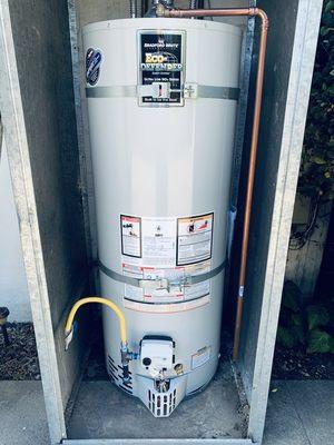 Bradford White URG240T6N water heater