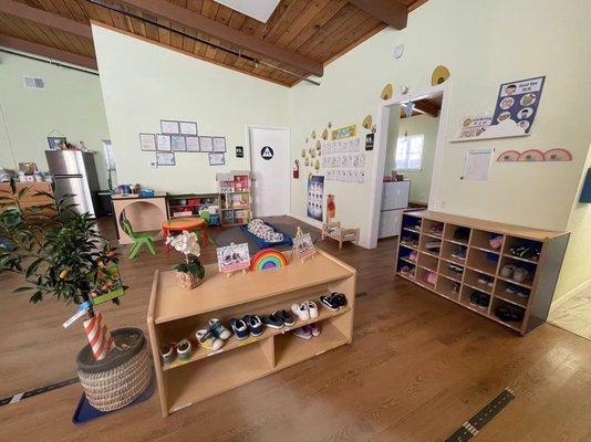 Intelligent learning  Preschool & Childcare 