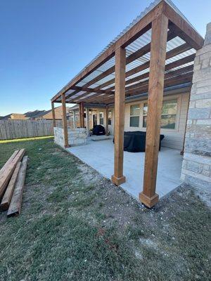 Fire pit pergola