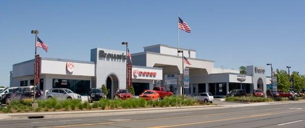 Chrysler, Dodge, Jeep and Ram at Patchogue, NY