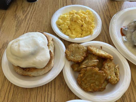 Cinnamon roll, hash browns, 3 scrambled eggs