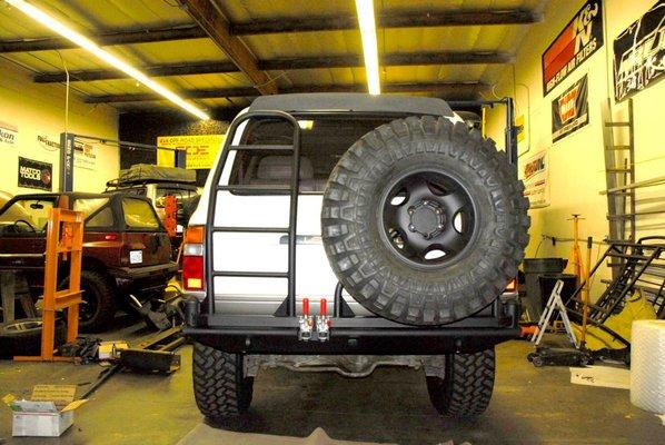 AOE4x4 rear bumper FJ 80