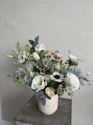 Custom flowers for bridal shower