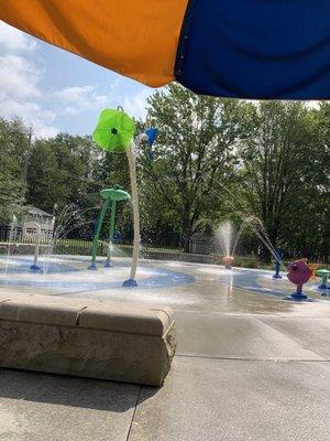 Splash pad