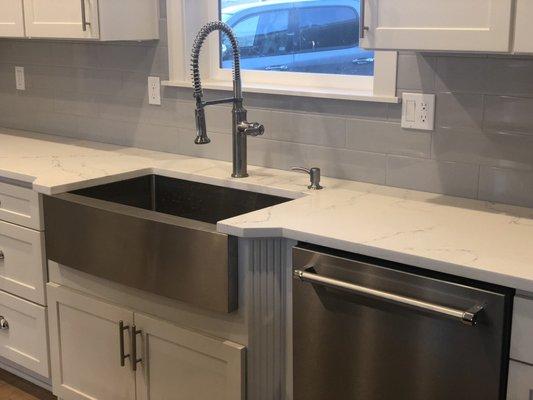 Kitchen sink area