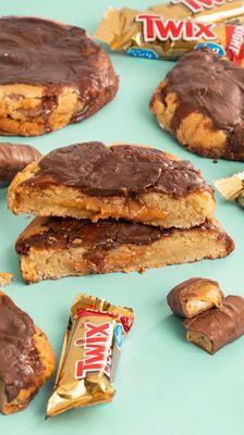 Twix Cookie (Seasonal)