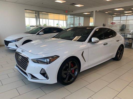 19 Genesis G70 sport