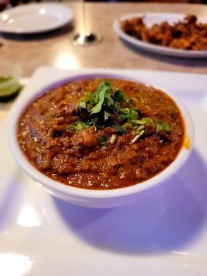 Keema Muttar