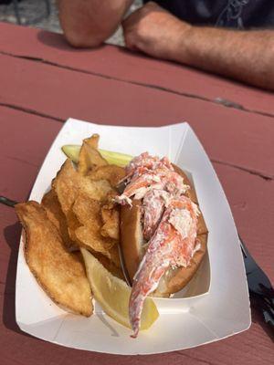 Lobster roll