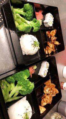 Try the bento boxes for lunch!!